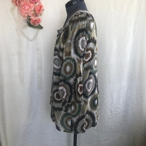 💜 Vintage Style Starburst Circle Blouse - Picture 3 of 8